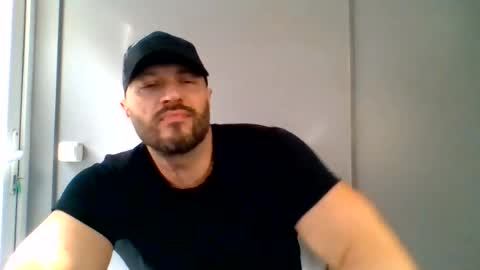 titan_heart online show from July 23, 1:13 pm