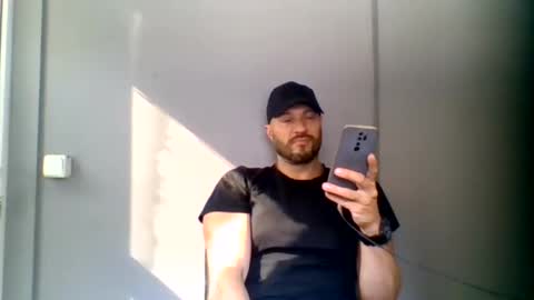 titan_heart online show from August 4, 1:30 pm