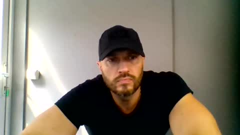 titan_heart online show from August 5, 11:52 am