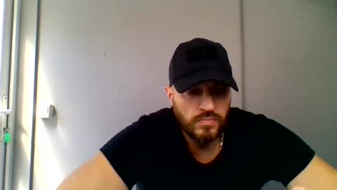 titan_heart online show from August 11, 11:12 am