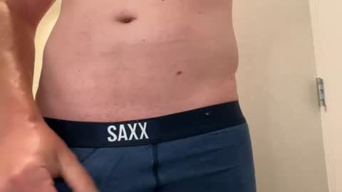 tittyman007 online show from August 17, 10:31 am