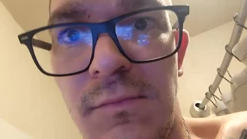 tk_zaddy69 online show from September 7, 10:43 am