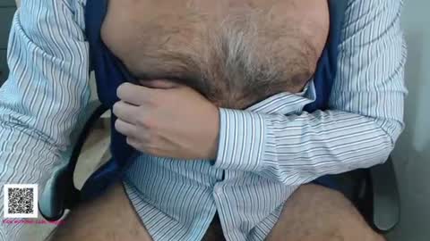 Leonel online show from August 10, 7:59 pm