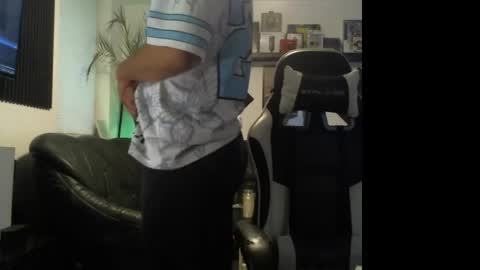 Tobias online show from June 9, 4:08 am