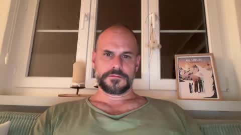 zurichcouple online show from August 11, 12:23 am