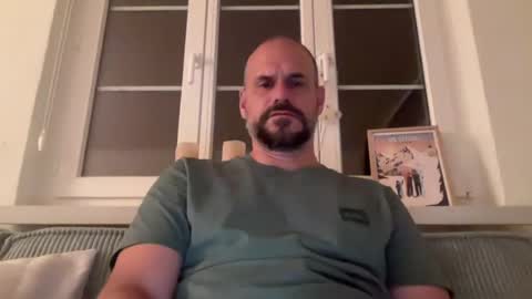 zurichcouple online show from August 11, 2:57 am