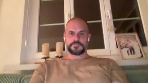 zurichcouple online show from August 12, 10:12 pm