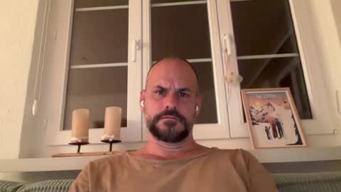 zurichcouple online show from August 12, 11:18 pm