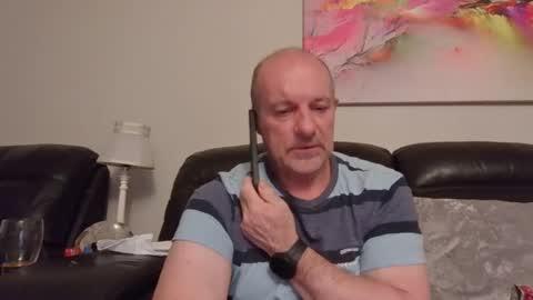 toerag69 online show from August 2, 8:05 pm