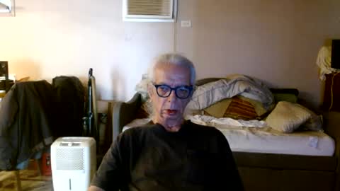 tom112292014 online show from August 4, 2:03 pm