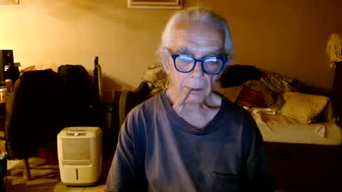 tom112292014 online show from August 11, 2:57 am