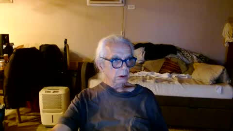 tom112292014 online show from August 11, 4:03 am