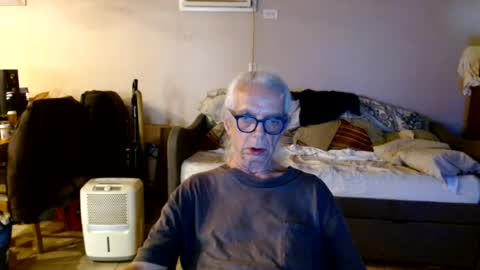 tom112292014 online show from August 11, 2:30 pm