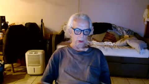 tom112292014 online show from August 12, 2:14 am