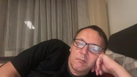 tom6644 online show from July 31, 8:03 pm