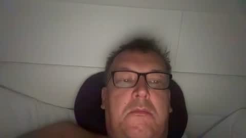tom6644 online show from August 13, 6:38 am