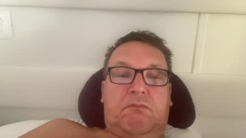 tom6644 online show from August 15, 7:34 am
