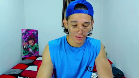 Tom Blue online show from July 22, 2:47 am