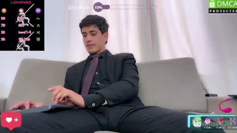 TOM online show from August 14, 7:28 pm
