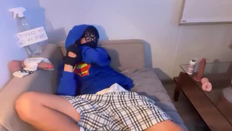 tom curiustraight online show from May 14, 11:59 pm