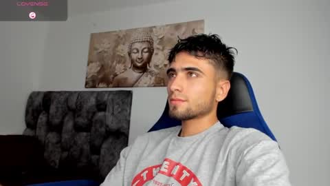 tom online show from July 21, 1:20 am