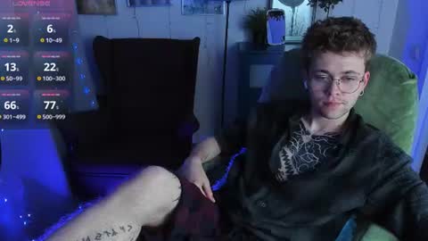 tomas_norton online show from July 1, 10:44 pm