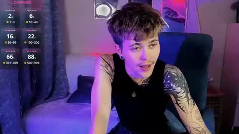 tomas_norton online show from August 29, 10:20 pm