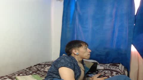 tomas_turbado_ online show from August 3, 11:50 am