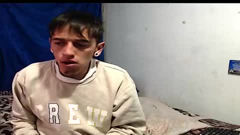 tomas_turbado_ online show from August 11, 6:15 am