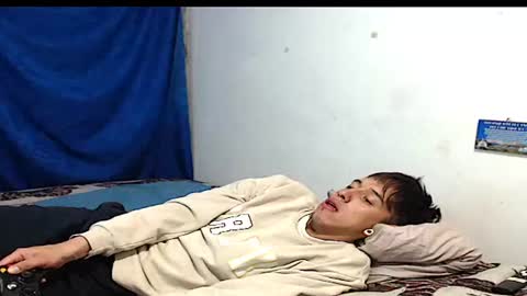 tomas_turbado_ online show from August 11, 10:39 am