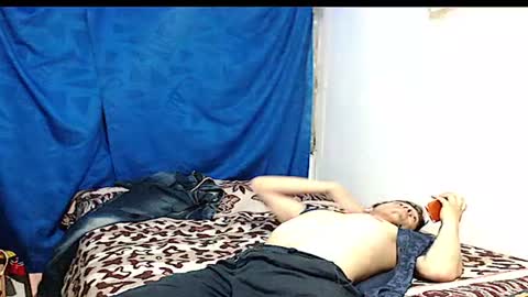 tomas_turbado_ online show from August 14, 1:31 am