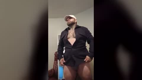tomaslucero13723 online show from August 12, 6:16 am
