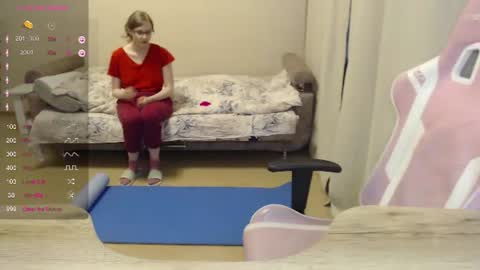 tomato_tease online show from June 26, 8:01 pm