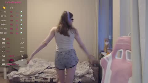 tomato_tease online show from August 11, 6:10 pm