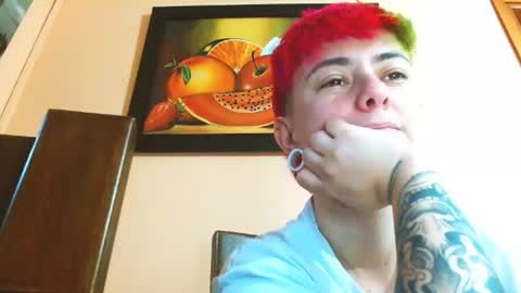 Blue online show from August 12, 1:52 am