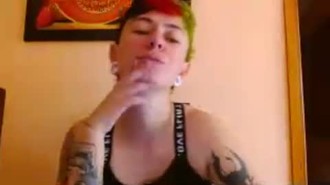 Blue online show from August 12, 6:54 pm
