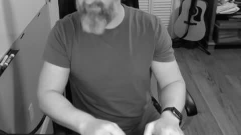 tombrockmoen2 online show from April 26, 4:41 am