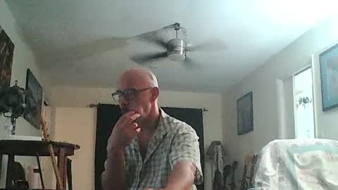 sirmuggsalot online show from July 15, 3:51 am