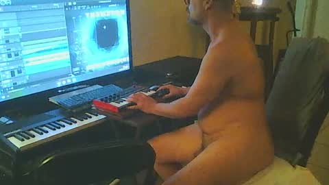 sirmuggsalot online show from July 19, 1:07 am