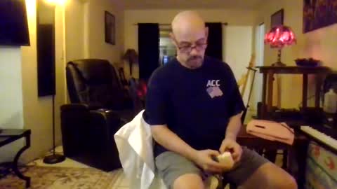 sirmuggsalot online show from August 3, 2:29 am
