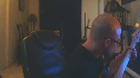 sirmuggsalot online show from August 15, 9:46 am