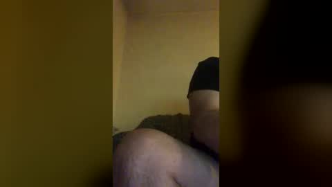 tomcop11111 online show from June 14, 8:17 pm