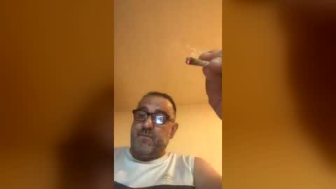 tomcop11111 online show from June 30, 12:01 am
