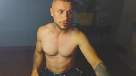 tomDavisXl online show from April 5, 12:40 am