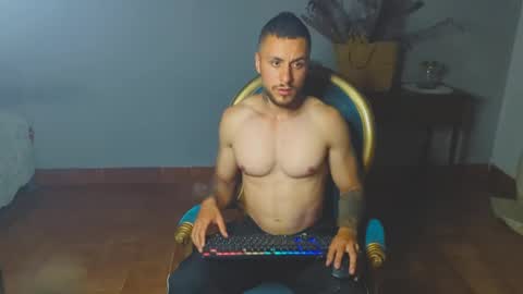 tomDavisXl online show from April 6, 1:09 am