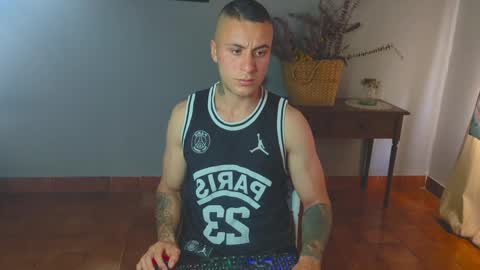 tomDavisXl online show from May 3, 9:53 pm
