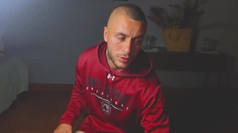 tomDavisXl online show from May 25, 2:02 am