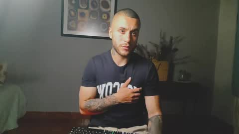 tomDavisXl online show from May 31, 3:19 am