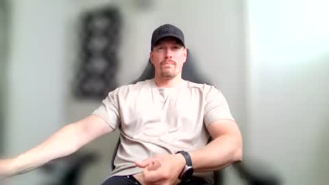 tomfin95 online show from June 13, 2:25 pm