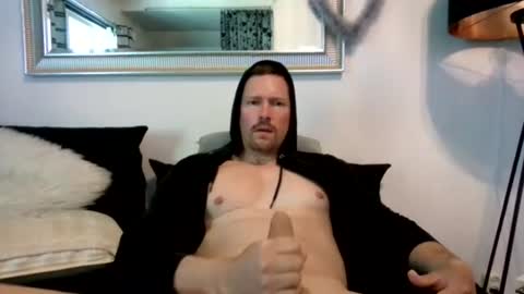 tomfin95 online show from June 24, 8:16 am